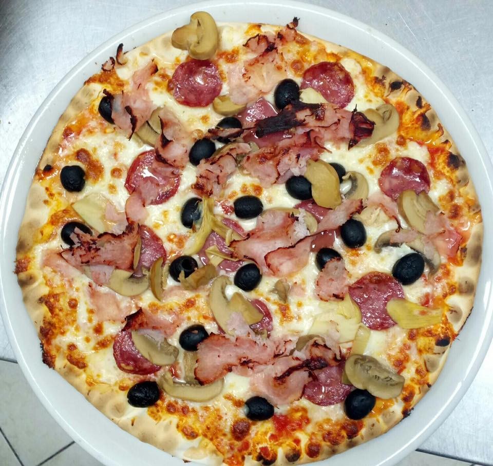 Pizza de Il Ghiottone a Lavello