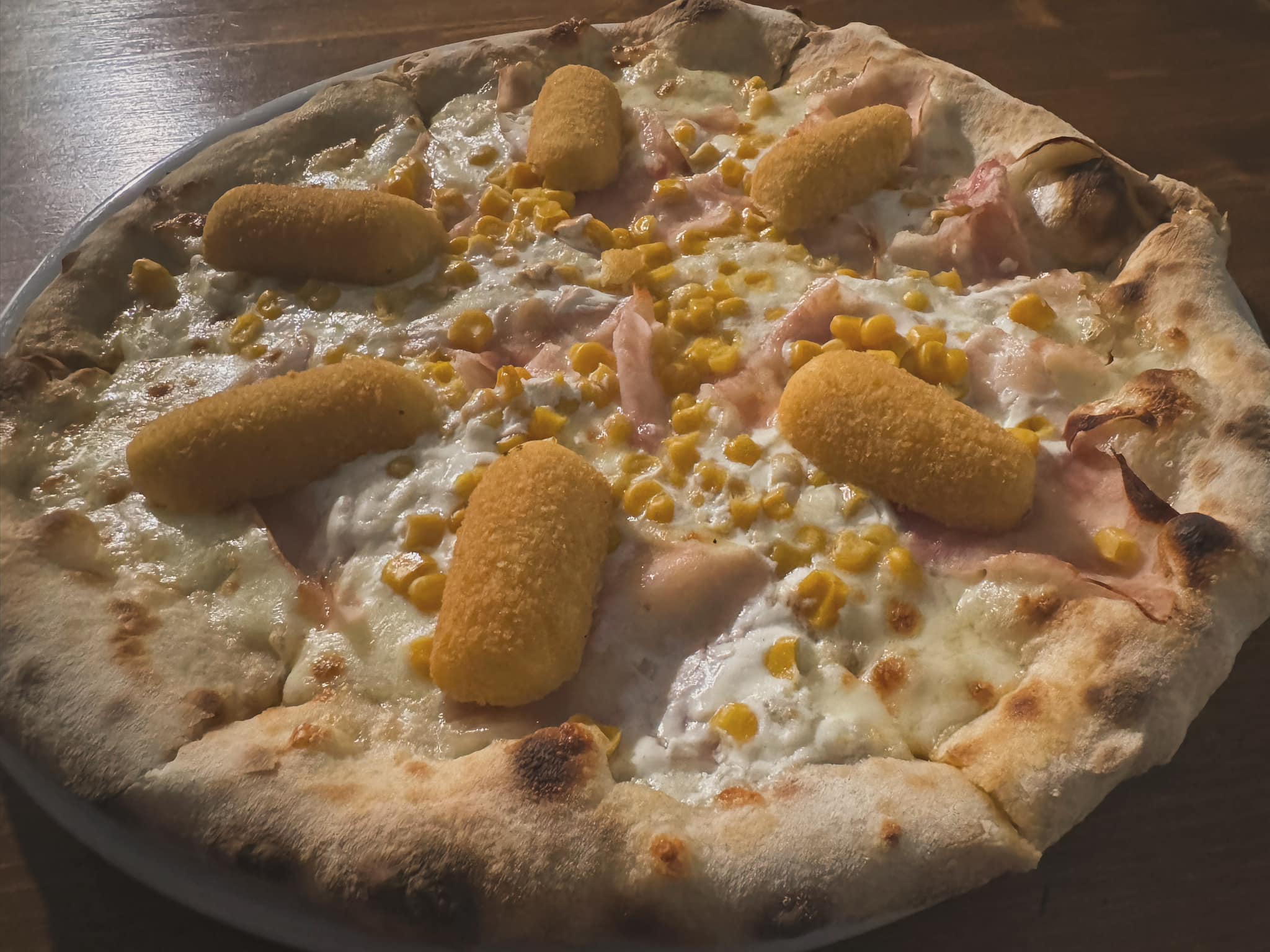 Pizza del la Pizzeria La Macina