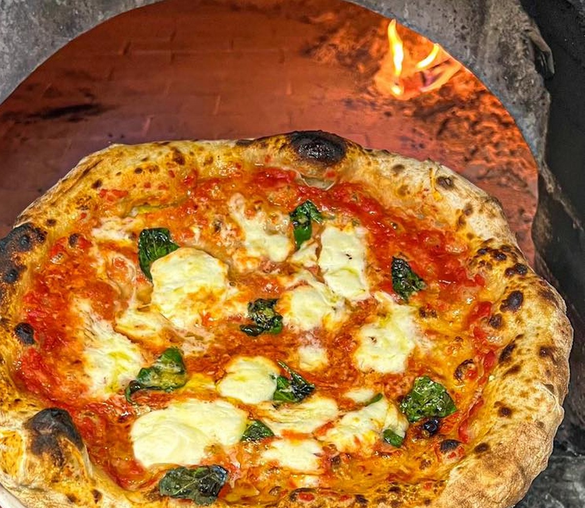 Pizza della Pizza Stop