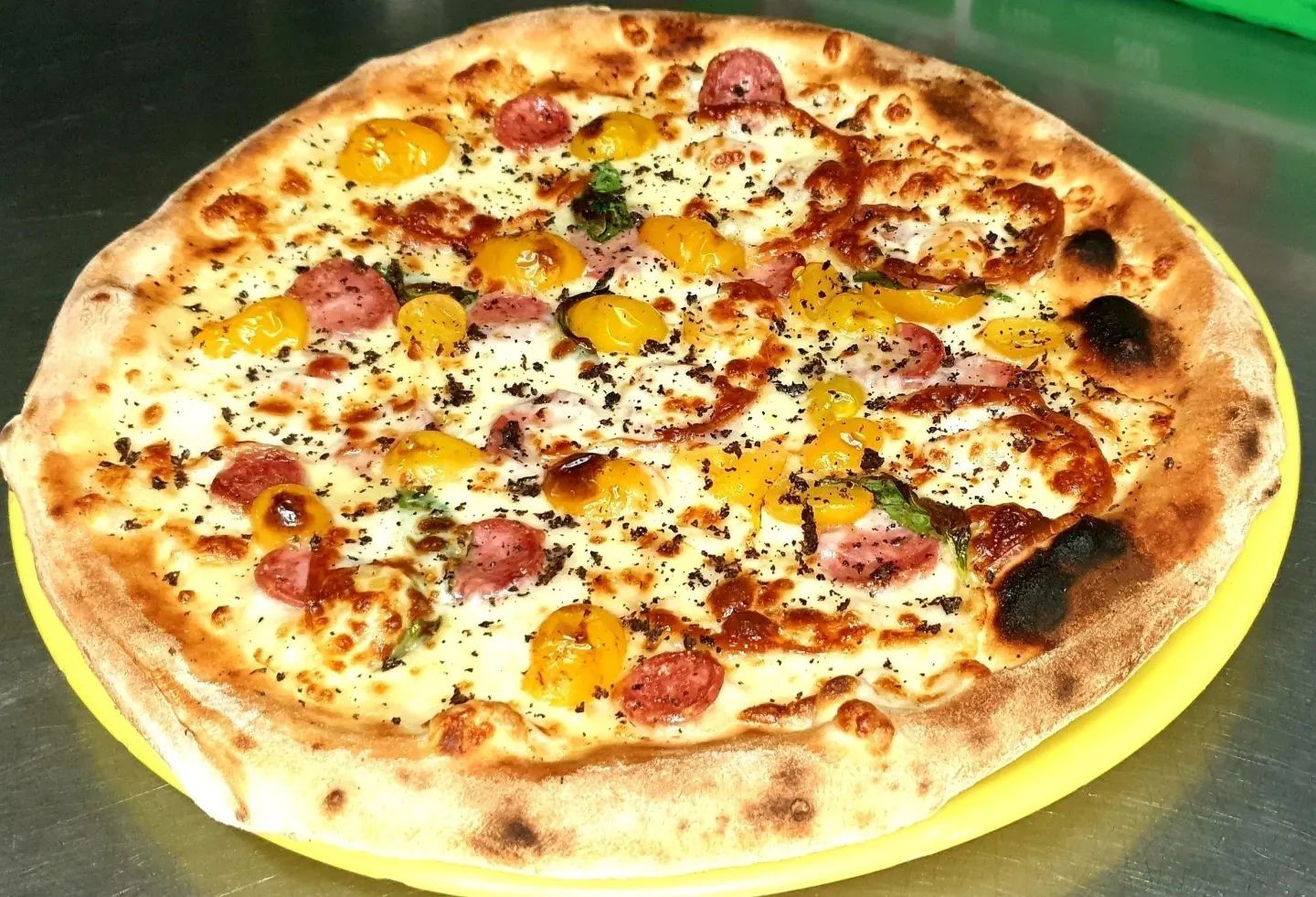 Pizza della Pizzeria La Rustica a Lavello