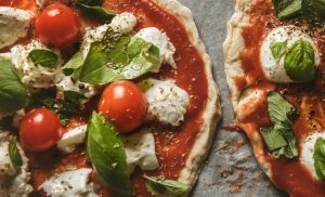 Pizze, tradizione italiana - Foto U+