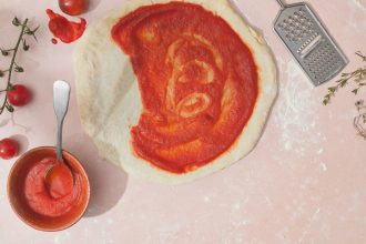 Preparazione della pizza - Foto U+